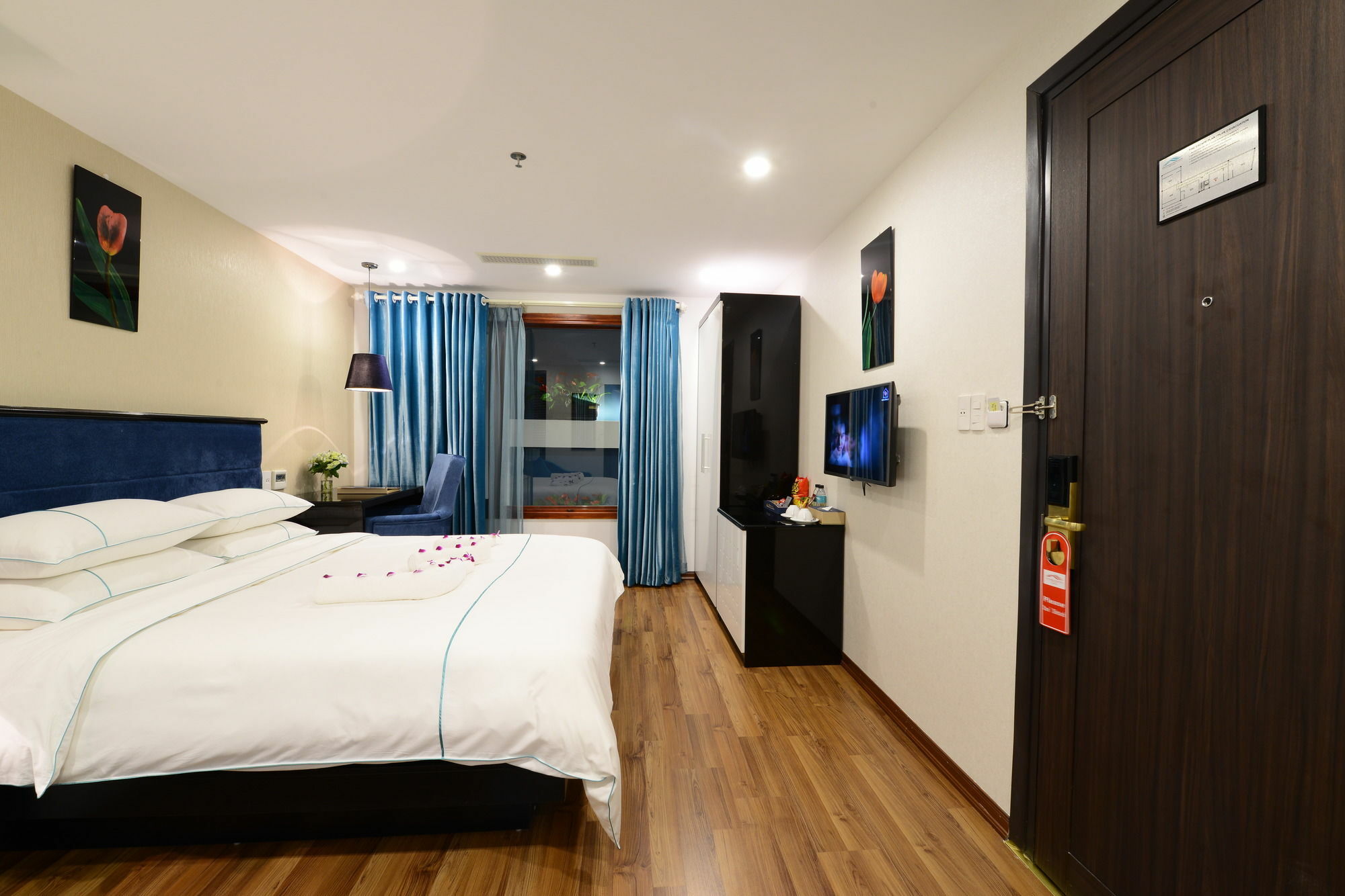 Hanoi Emerald Waters Hotel & Spa Екстер'єр фото